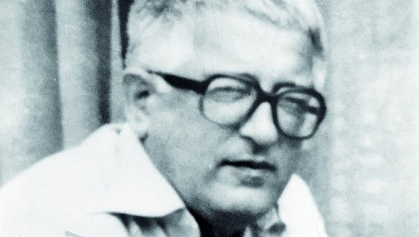 НАДМОЋНО ВЛАДАЊЕ ТАЈНАМА ИСТОРИЈЕ: Истраживачки и педагошки рад професора Бранка Петрановића НАДМОЋНО ВЛАДАЊЕ ТАЈНАМА ИСТОРИЈЕ: Истраживачки и педагошки рад професора Бранка Петрановића