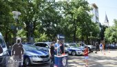 ПОЛИЦИЈА ПОКАЗАЛА ВОЗИЛА И ОПРЕМУ: У центру Кикинде одржан технички збор ПОЛИЦИЈА ПОКАЗАЛА ВОЗИЛА И ОПРЕМУ: У центру Кикинде одржан технички збор