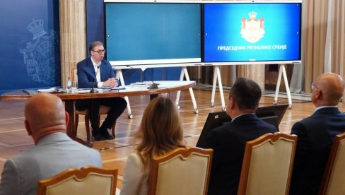 VUČIĆ: Sutra putujem u Brisel, trudićemo se da dijalogom rešavamo stvari VUČIĆ: Sutra putujem u Brisel, trudićemo se da dijalogom rešavamo stvari