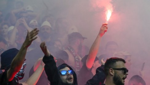 HVALA, UEFA, SADA JE SVE JASNO! Evo šta je dozvoljeno Albancima da unesu na meč EURO 2024 (FOTO) HVALA, UEFA, SADA JE SVE JASNO! Evo šta je dozvoljeno Albancima da unesu na meč EURO 2024 (FOTO)