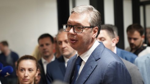 ВУЧИЋ ПОРУЧИО: Наставићемо улагања у спорт и до 2027. отворити још много нових објеката ВУЧИЋ ПОРУЧИО: Наставићемо улагања у спорт и до 2027. отворити још много нових објеката