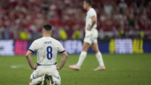 ORLOVI DOLAZE KUĆI: Evo kada fudbaleri Srbije stižu u Beograd ORLOVI DOLAZE KUĆI: Evo kada fudbaleri Srbije stižu u Beograd