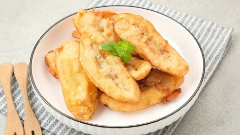 POHOVANE BANANE: Najbolji recept za poslasticu očaravajućeg ukusa POHOVANE BANANE: Najbolji recept za poslasticu očaravajućeg ukusa