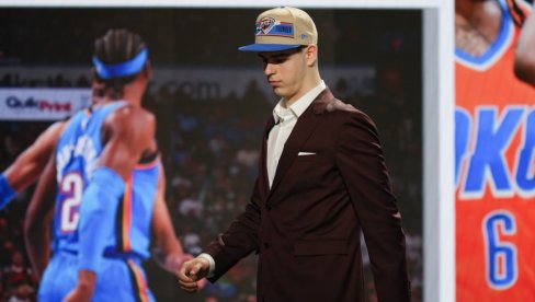 TOPIĆ SPREMAN DA ZABLISTA: Mladi plejmejker se prvi put oglasio kao NBA igrač TOPIĆ SPREMAN DA ZABLISTA: Mladi plejmejker se prvi put oglasio kao NBA igrač