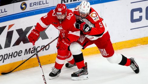 ŠOK U RUSIJI! Iznenada preminuo legendarni hokejaš ŠOK U RUSIJI! Iznenada preminuo legendarni hokejaš