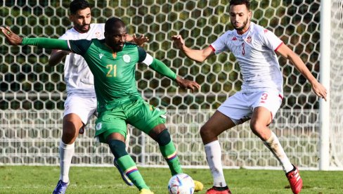 ŠAMPION SE OPRAŠTA OD TROFEJA: Komorima treba pobeda, Zambija bez ambicija ŠAMPION SE OPRAŠTA OD TROFEJA: Komorima treba pobeda, Zambija bez ambicija
