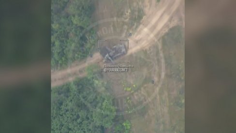 РУСИЈА УНИШТИЛА НЕМАЧКУ ХАУБИЦУ: Руски медији објавили снимак (ВИДЕО) РУСИЈА УНИШТИЛА НЕМАЧКУ ХАУБИЦУ: Руски медији објавили снимак (ВИДЕО)