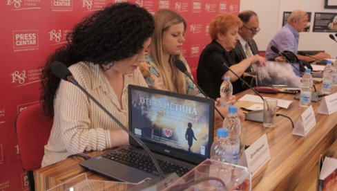 ПРЕМИНУЛА ТРАГАЈУЋИ ЗА СУДБИНОМ РОДИТЕЉА: Сведочанства 50 чланова породица отетих и киднапованих сабрана у трећем тому Отете истине ПРЕМИНУЛА ТРАГАЈУЋИ ЗА СУДБИНОМ РОДИТЕЉА: Сведочанства 50 чланова породица отетих и киднапованих сабрана у трећем тому Отете истине