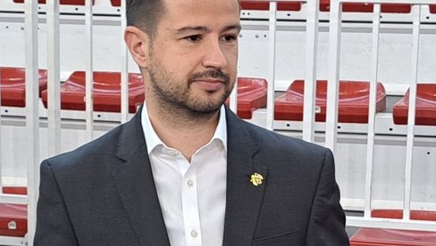 RASKOL I ZBOG AMBASADORA: Predsednik i premijer Crne Gore različito o svemu, pa i o diplomatskim predstavnicima RASKOL I ZBOG AMBASADORA: Predsednik i premijer Crne Gore različito o svemu, pa i o diplomatskim predstavnicima