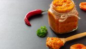 ЏЕМ ОД КАЈСИЈА СА ЉУТИМ ПАПРИКАМА: Нова комбинација слатко љутог укуса ЏЕМ ОД КАЈСИЈА СА ЉУТИМ ПАПРИКАМА: Нова комбинација слатко љутог укуса