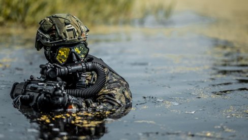 SRPSKI SPECIJALCI RAME UZ RAME SA NAJBOLJIM JEDINICAMA NA SVETU: Oprema i osposobljenost 72. brigade Vojske Srbije (VIDEO/FOTO) SRPSKI SPECIJALCI RAME UZ RAME SA NAJBOLJIM JEDINICAMA NA SVETU: Oprema i osposobljenost 72. brigade Vojske Srbije (VIDEO/FOTO)