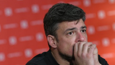 КУЗМАНОВИЋ ПРИЗНАО: Не живим са својим дететом, таква је ситуација! Нема још ни годину дана... КУЗМАНОВИЋ ПРИЗНАО: Не живим са својим дететом, таква је ситуација! Нема још ни годину дана...