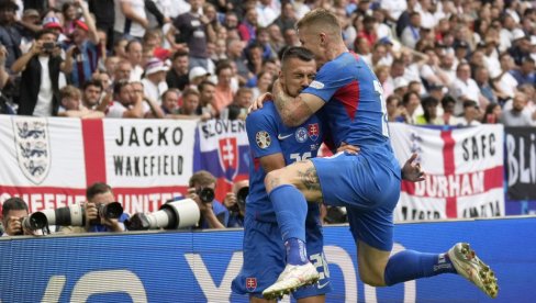 SOKOLI U LIGI NACIJA LEČE RANE SA EVRA: Plavi su vladari Baltika SOKOLI U LIGI NACIJA LEČE RANE SA EVRA: Plavi su vladari Baltika