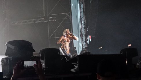 НАСТУП ЈК ЗА ПАМЋЕЊЕ: Највећи спектакл за крај Belgrade music wеек-а (ФОТО) НАСТУП ЈК ЗА ПАМЋЕЊЕ: Највећи спектакл за крај Belgrade music wеек-а (ФОТО)