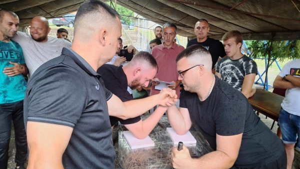 МИХОЉСКИ СУСРЕТИ СЕЛА: У Извору код Параћина традиционална манифестација 8. августа