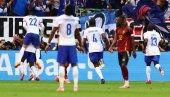 ФРАНЦУСКА ПРЕЖИВЕЛА БЕЛГИЈУ! Драматичан крај дербија осмине финала ЕУРО 2024 (ФОТО/ВИДЕО) ФРАНЦУСКА ПРЕЖИВЕЛА БЕЛГИЈУ! Драматичан крај дербија осмине финала ЕУРО 2024 (ФОТО/ВИДЕО)
