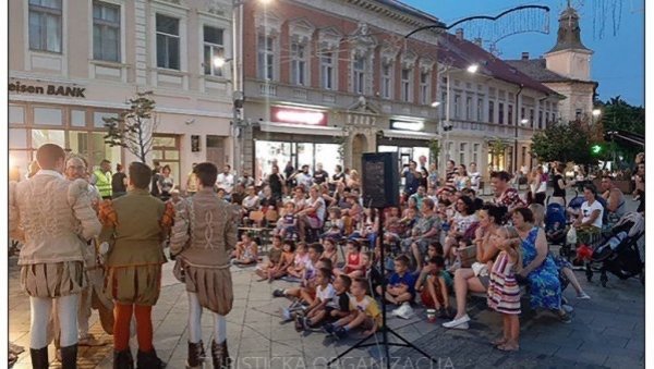 КОРЗО ФЕСТ: Традиционална културно-забавна манифестација од 5. јула у Зрењанину КОРЗО ФЕСТ: Традиционална културно-забавна манифестација од 5. јула у Зрењанину