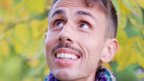 ROMAN O RAVNICI I OBIČNO-NEOBIČNIM LIKOVIMA: Promocija Vile Fazanka Bojana Krivokapića, nominovane za Evropsku nagradu za književnost ROMAN O RAVNICI I OBIČNO-NEOBIČNIM LIKOVIMA: Promocija Vile Fazanka Bojana Krivokapića, nominovane za Evropsku nagradu za književnost