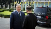 ORBAN JE NEPRIJATNO ODBIJEN Sijarto otkrio - Mađarska tražila razgovor Orbana i Zelenskog ORBAN JE NEPRIJATNO ODBIJEN Sijarto otkrio - Mađarska tražila razgovor Orbana i Zelenskog
