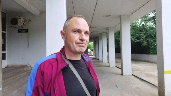 УДАРАО САМ ЈЕ И ПРОСУО ЈОЈ ЈОД ПО ГЛАВИ ДА БИХ СЕ СПАСАО Исповест Милована којег је свиња ујела за међуножје УДАРАО САМ ЈЕ И ПРОСУО ЈОЈ ЈОД ПО ГЛАВИ ДА БИХ СЕ СПАСАО Исповест Милована којег је свиња ујела за међуножје