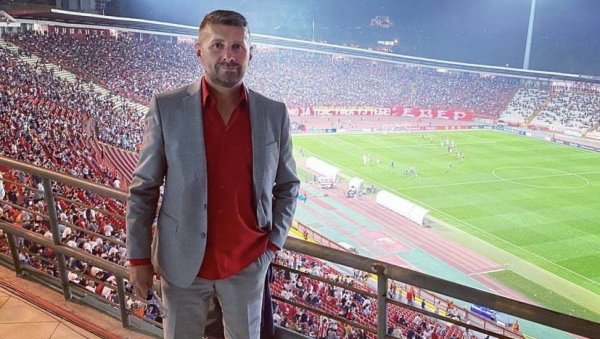 ЗВЕЗДА ДОБИЛА ПОЈАЧАЊЕ НА БИТНОЈ ПОЗИЦИЈИ: Стеван Мојсиловић се вратио на Маракану ЗВЕЗДА ДОБИЛА ПОЈАЧАЊЕ НА БИТНОЈ ПОЗИЦИЈИ: Стеван Мојсиловић се вратио на Маракану