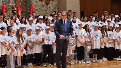HVALA ŠTO DOPRINOSITE SVOJOJ ZEMLJI: Vučić ugostio decu iz regiona i dijaspore (VIDEO) HVALA ŠTO DOPRINOSITE SVOJOJ ZEMLJI: Vučić ugostio decu iz regiona i dijaspore (VIDEO)