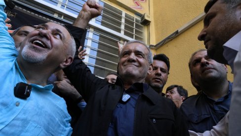 IZABRAN NOVI PREDSEDNIK IRANA: Evo koji će kandidat zauzeti Raisijevo mesto IZABRAN NOVI PREDSEDNIK IRANA: Evo koji će kandidat zauzeti Raisijevo mesto