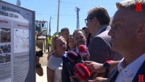 ВУЧИЋ САОПШТИО ВАЖНЕ ВЕСТИ ЗА ЈУГ СРБИЈЕ: За 14 дана камен темељац италијанске фирме, али то није све ВУЧИЋ САОПШТИО ВАЖНЕ ВЕСТИ ЗА ЈУГ СРБИЈЕ: За 14 дана камен темељац италијанске фирме, али то није све
