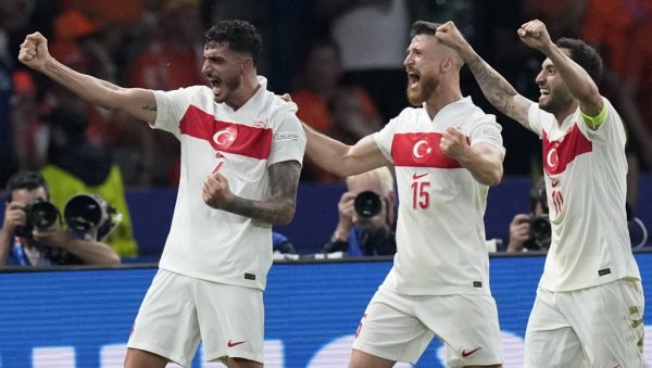 ЧЕТВРТФИНАЛИСТА ЕУРО 2024 ЈУРИ ПРВУ ПОБЕДУ У ЛИГИ НАЦИЈА: Исланђани ће покушати да вежу две победе први пут од јануара ЧЕТВРТФИНАЛИСТА ЕУРО 2024 ЈУРИ ПРВУ ПОБЕДУ У ЛИГИ НАЦИЈА: Исланђани ће покушати да вежу две победе први пут од јануара