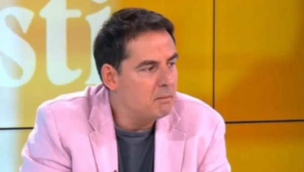 СКАНДАЛ НА ШОЛАКОВОЈ ТЕЛЕВИЗИЈИ Кесић поручио: Срушићемо Београд на води (ВИДЕО) СКАНДАЛ НА ШОЛАКОВОЈ ТЕЛЕВИЗИЈИ Кесић поручио: Срушићемо Београд на води (ВИДЕО)