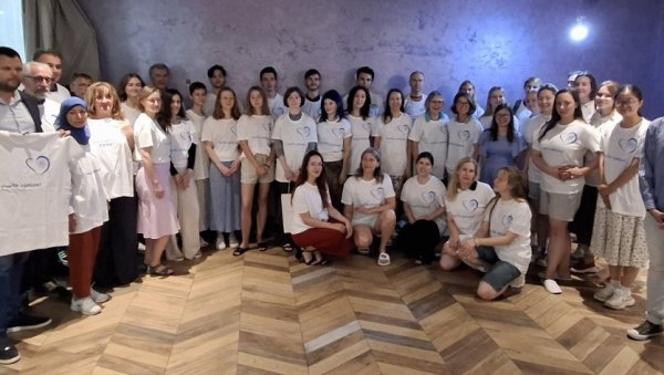СРПСКИ ЗА ЦЕО СВЕТ: У Никшићу почела Летња школа нашег језика за странце и наше сународнике из дијаспоре СРПСКИ ЗА ЦЕО СВЕТ: У Никшићу почела Летња школа нашег језика за странце и наше сународнике из дијаспоре