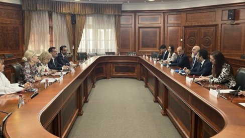SARADNJA SA BOKONIJEM: Delegacija jednog od najpristižnijih univerziteta u Vladi Srbije SARADNJA SA BOKONIJEM: Delegacija jednog od najpristižnijih univerziteta u Vladi Srbije