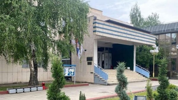 ЗАВРШЕНИ ПРИЈЕМНИ ИСПИТИ НА УНИВЕРЗИТЕТУ У КРАГУЈЕВЦУ: Највише интересовања за студије медицине и инжењерских наука ЗАВРШЕНИ ПРИЈЕМНИ ИСПИТИ НА УНИВЕРЗИТЕТУ У КРАГУЈЕВЦУ: Највише интересовања за студије медицине и инжењерских наука