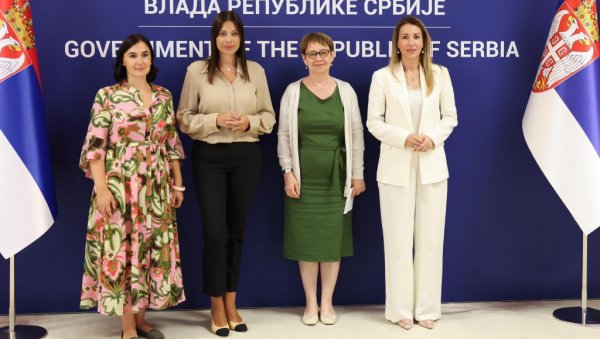 НОВИ ДИГИТАЛНИ СЕРВИСИ ЗА ГРАЂАНЕ СРБИЈЕ: Лакше и ефикасније до дозвола НОВИ ДИГИТАЛНИ СЕРВИСИ ЗА ГРАЂАНЕ СРБИЈЕ: Лакше и ефикасније до дозвола