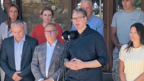 VUČIĆ O UPLITANJU STRANIH SLUŽBI OKO LITIJUMA: Predsednik otkrio ko je sve umešan VUČIĆ O UPLITANJU STRANIH SLUŽBI OKO LITIJUMA: Predsednik otkrio ko je sve umešan