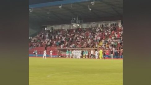 KUKAVICE! Albanci pobegli sa terena u Banjaluci zbog povika Kosovo je Srbija (VIDEO) KUKAVICE! Albanci pobegli sa terena u Banjaluci zbog povika Kosovo je Srbija (VIDEO)