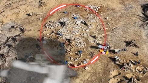STRUČNJACI U ČUDU: Našli na desetine dečijih grobova - krugovi pažljivo napravljeni (FOTO) STRUČNJACI U ČUDU: Našli na desetine dečijih grobova - krugovi pažljivo napravljeni (FOTO)