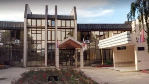 UPIS BRUCOŠA NA UNIVERZITETU U KRAGUJEVCU: Na svim fakultetima ima slobodnih mesta, osim na medicini UPIS BRUCOŠA NA UNIVERZITETU U KRAGUJEVCU: Na svim fakultetima ima slobodnih mesta, osim na medicini