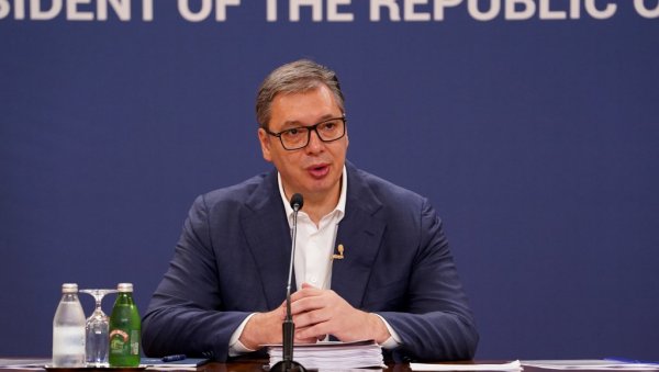 ВУЧИЋ ЧЕСТИТАО МЕРЦУ НА ИЗБОРНОЈ ПОБЕДИ: Србија ће увек бити поуздан и озбиљан партнер Немачке (ФОТО) ВУЧИЋ ЧЕСТИТАО МЕРЦУ НА ИЗБОРНОЈ ПОБЕДИ: Србија ће увек бити поуздан и озбиљан партнер Немачке (ФОТО)