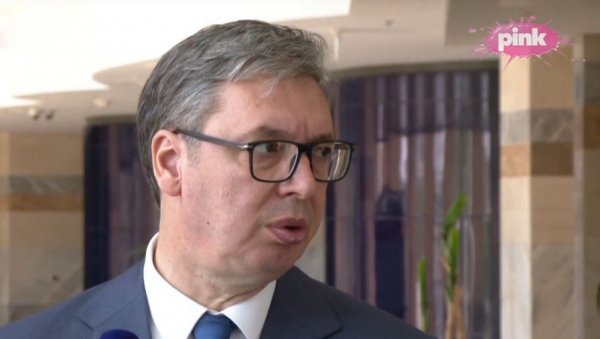 ЛУДИЛУ КРАЈА НЕМА Вучић о Салкићевим речима - То су људи који кажу да је Србија до сада 4 геноцида починила над њима, ни мање ни више! ЛУДИЛУ КРАЈА НЕМА Вучић о Салкићевим речима - То су људи који кажу да је Србија до сада 4 геноцида починила над њима, ни мање ни више!