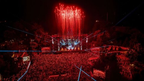 Subota na Exitu: Zalazak uz The Exploited, svitanje uz Maceo Plexa! Tom Morello, Cavalera, Black Coffee i Bonobo predvode veliko festivalsko Subota na Exitu: Zalazak uz The Exploited, svitanje uz Maceo Plexa! Tom Morello, Cavalera, Black Coffee i Bonobo predvode veliko festivalsko