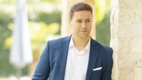 LUKA RACO ZA NOVOSTI: Gluma je kao druženje sa prijateljima (FOTO) LUKA RACO ZA NOVOSTI: Gluma je kao druženje sa prijateljima (FOTO)