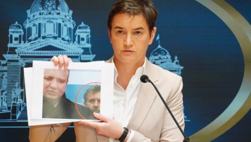ЂИЛАС ЈЕ ПОТВРДИО СВАКУ МОЈУ РЕЧ Ана Брнабић поручила: Продали су своју земљу, па се сад буне (ФОТО/ВИДЕО) ЂИЛАС ЈЕ ПОТВРДИО СВАКУ МОЈУ РЕЧ Ана Брнабић поручила: Продали су своју земљу, па се сад буне (ФОТО/ВИДЕО)