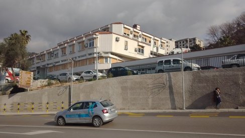 OTVORENE TURISTIČKE AMBULANTE: Za bezbednije letovanje i efikasniji rad OTVORENE TURISTIČKE AMBULANTE: Za bezbednije letovanje i efikasniji rad