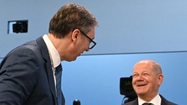 ВИДИМО СЕ УСКОРО У БЕОГРАДУ! Срдачан сусрет Вучића и Шолца на Самиту Европске политичке заједнице (ФОТО) ВИДИМО СЕ УСКОРО У БЕОГРАДУ! Срдачан сусрет Вучића и Шолца на Самиту Европске политичке заједнице (ФОТО)