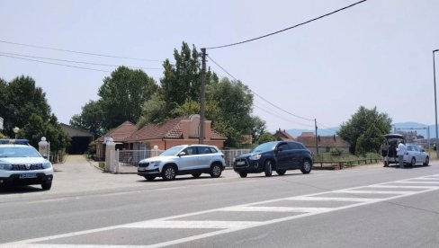 УХАПШЕНА ЖЕНА КОЈА ЈЕ ПОМАГАЛА УБИЦИ ПОЛИЦАЈЦА: Ево која је њена улога била - пала у Младеновцу УХАПШЕНА ЖЕНА КОЈА ЈЕ ПОМАГАЛА УБИЦИ ПОЛИЦАЈЦА: Ево која је њена улога била - пала у Младеновцу