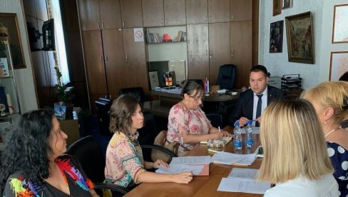 USVOJEN PROGRAM: Zlatni puž 2024 biće održan od 5. do 11. avgusta USVOJEN PROGRAM: Zlatni puž 2024 biće održan od 5. do 11. avgusta