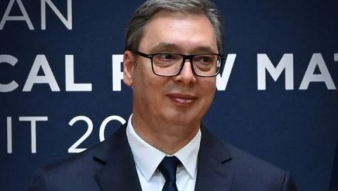TAČNO U 21 ČAS: Vučić gost u emisiji Hit Tvit TAČNO U 21 ČAS: Vučić gost u emisiji Hit Tvit