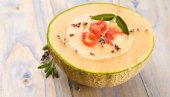 RECEPT ZA HLADNU ČORBU OD DINJE I ĐUMBIRA: Savršeno osvežavajuća i ukusna RECEPT ZA HLADNU ČORBU OD DINJE I ĐUMBIRA: Savršeno osvežavajuća i ukusna