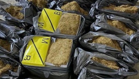AKCIJA PANČEVAČKE POLICIJE: Priveden švercer duvana,zaplenjeno 600 kilograma AKCIJA PANČEVAČKE POLICIJE: Priveden švercer duvana,zaplenjeno 600 kilograma